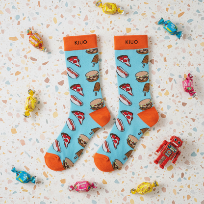 Calcetines Pizza y Helado flat lay par sobre terrazo